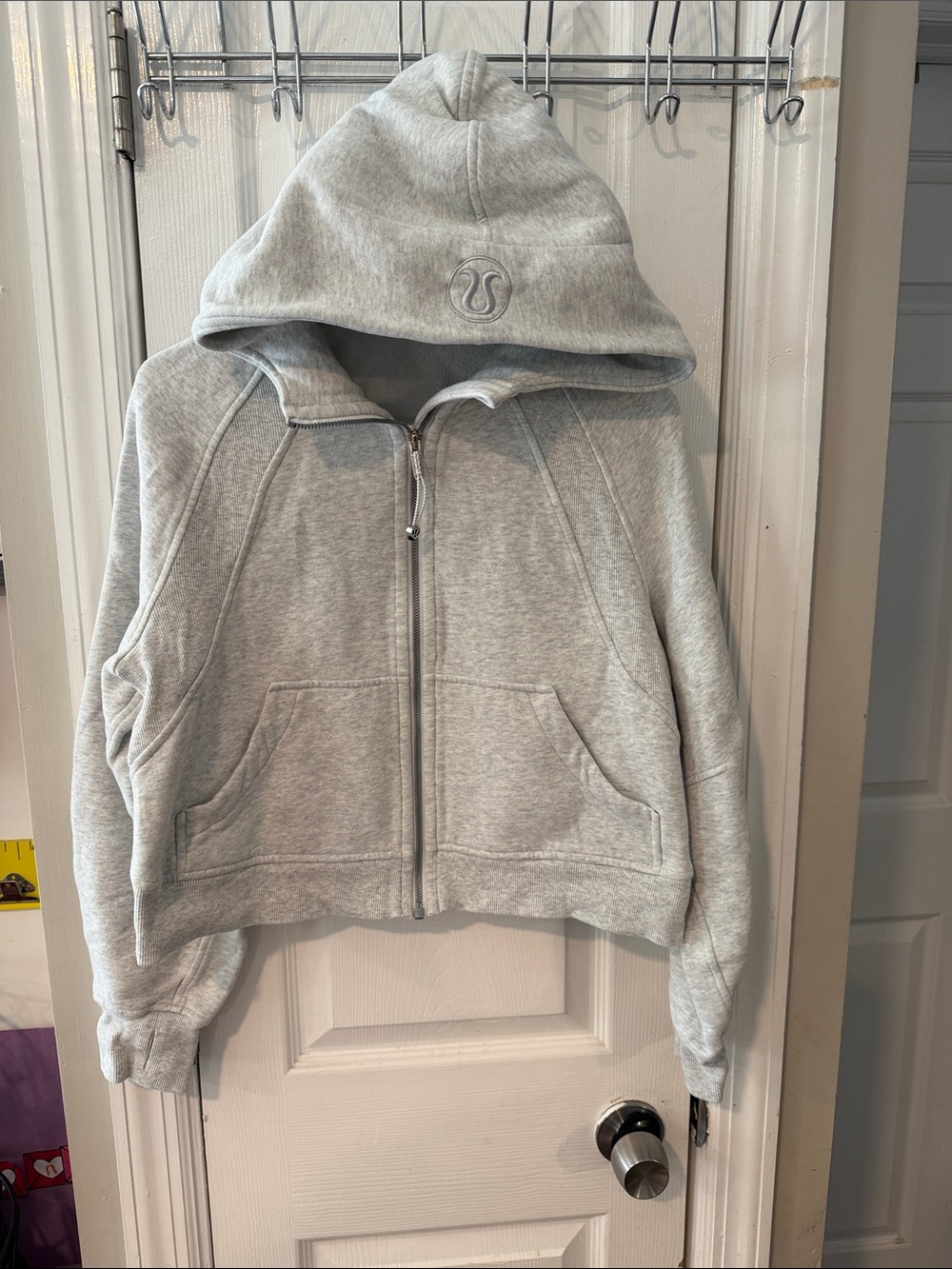 lululemon scuba athletica Light Gray Full-Zip Hooded Sweatshirt xs-s crop style